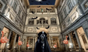 Batman in der Galleria Borbonica in Neapel ausgestellt