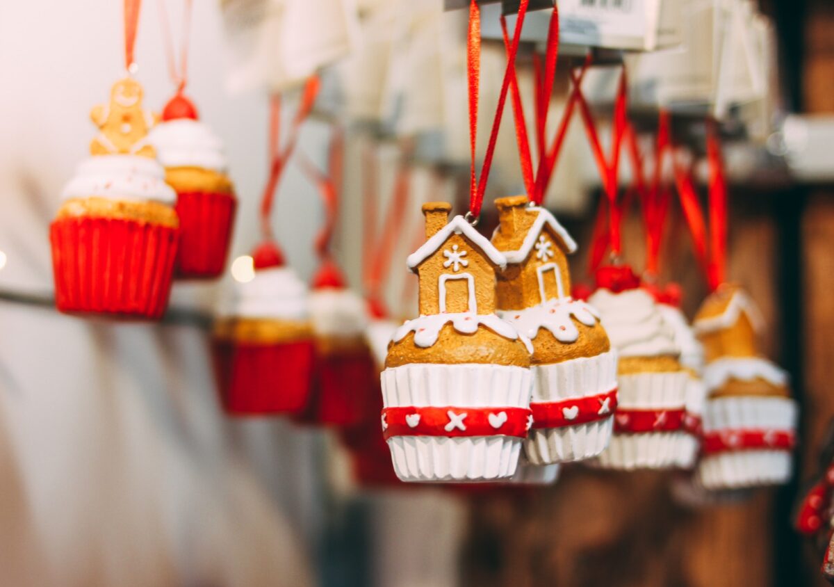 Christmas cookies in the markets