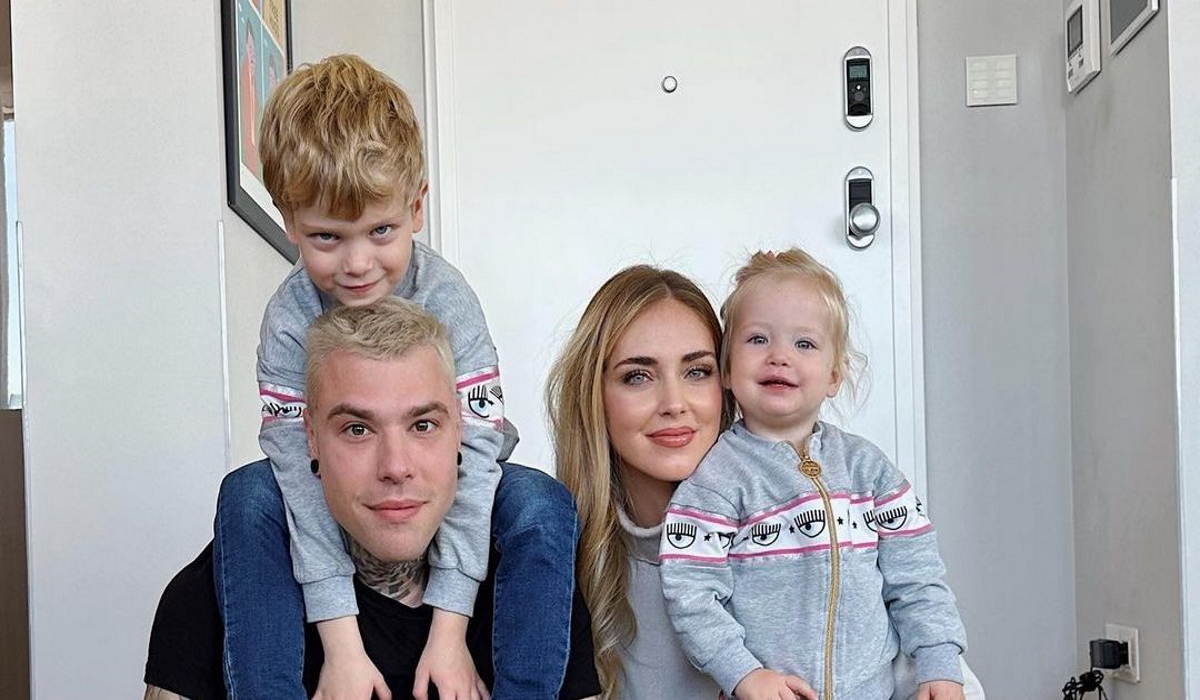 Fedez and Chiara Ferragni with their children