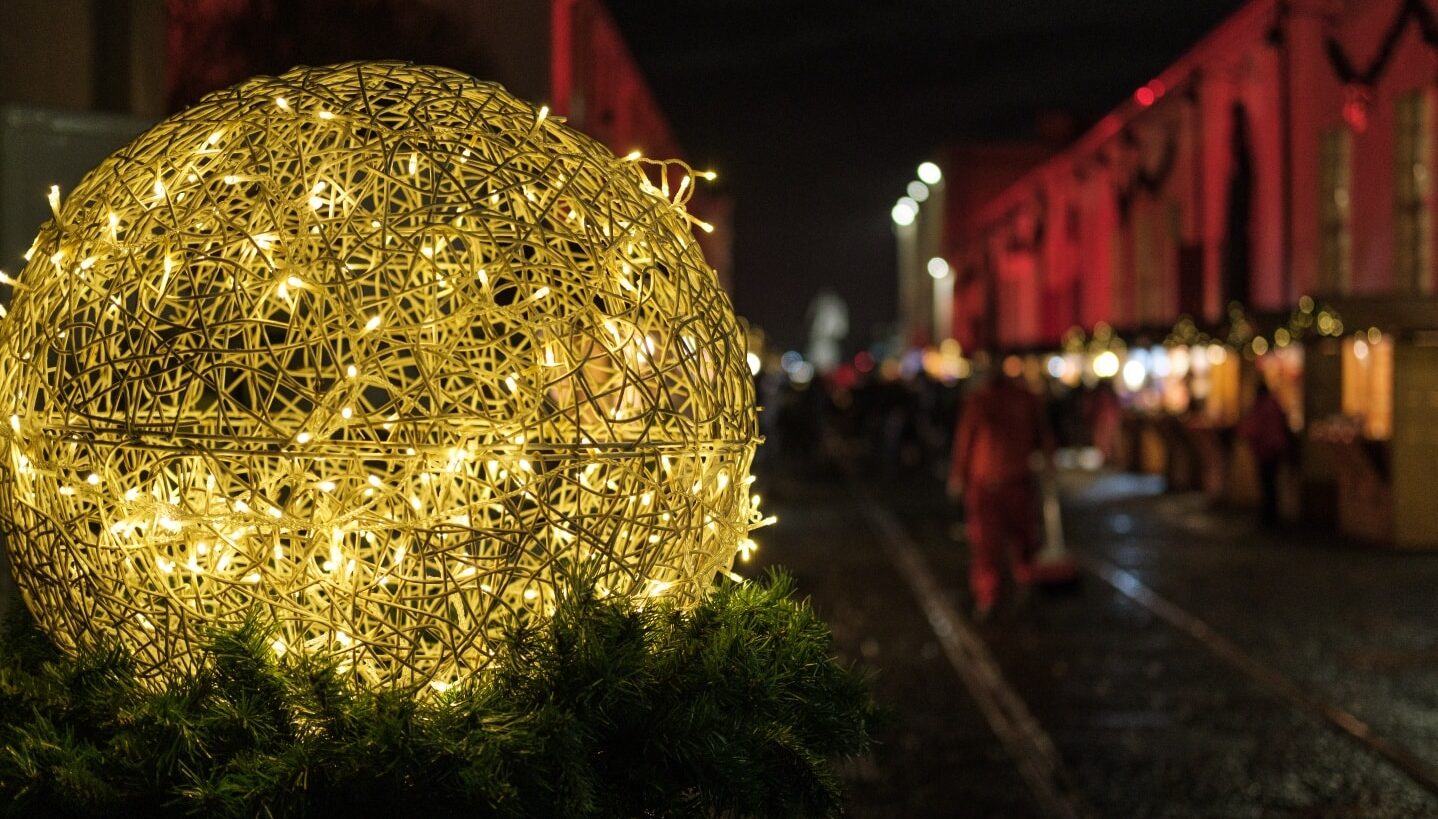 Decorazione di Natale ai mercatini di Pietrarsa