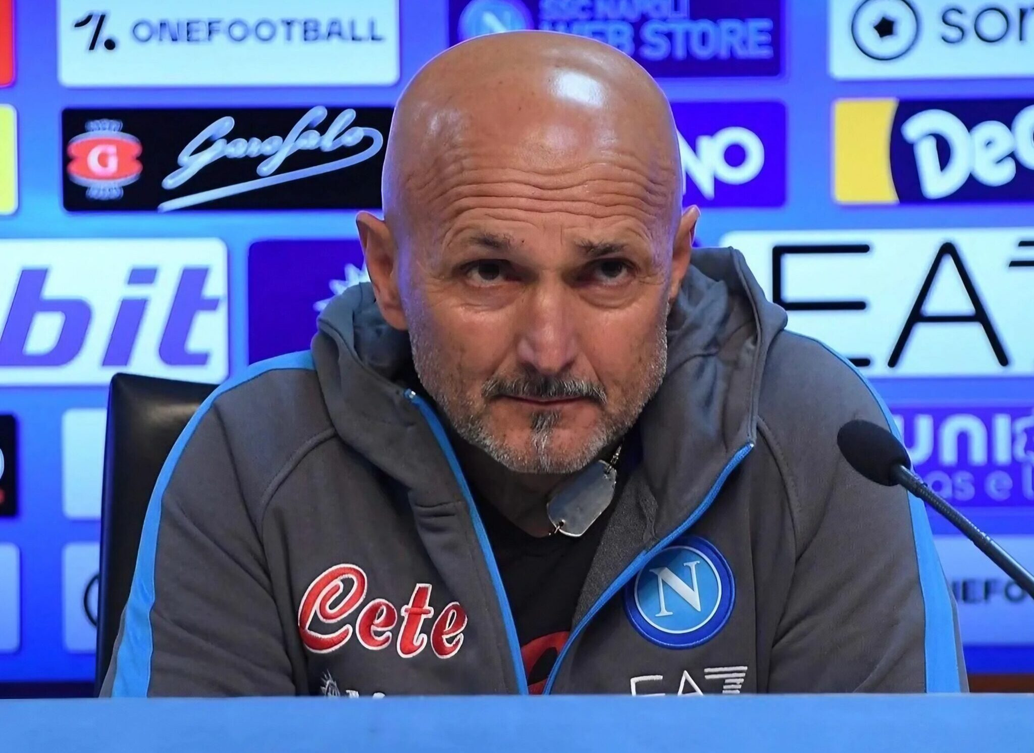 Luciano Spalletti, Trainer des SSC Napoli, in einer Konferenz