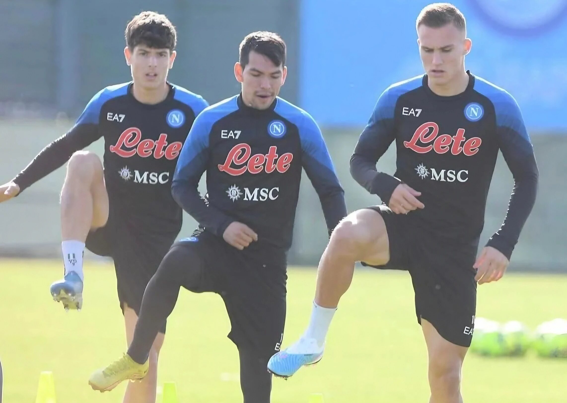 Jogadores do SSC Napoli em treinamento