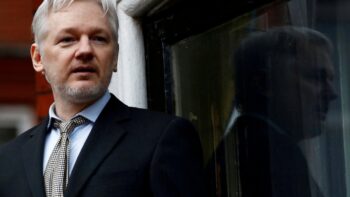 Julian Assange pourrait devenir citoyen d'honneur à Naples