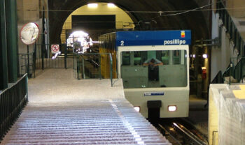Naples, the Chiaia Funicular does not reopen: works never started