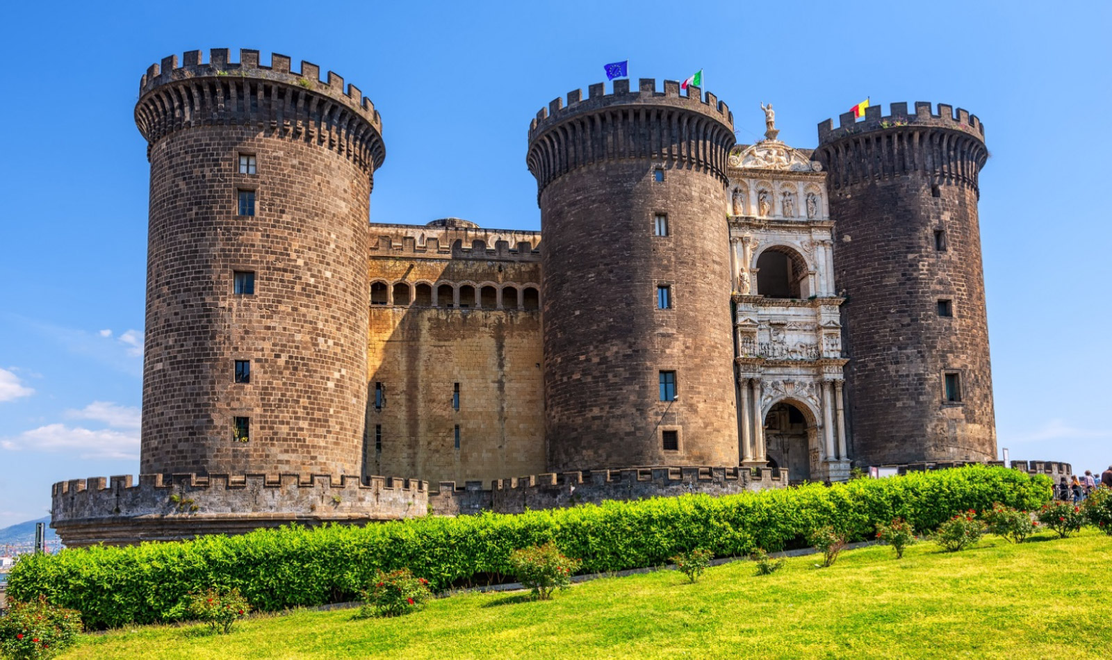 männlich-angioino-di-napoli