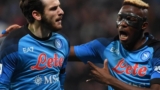 Sassuolo – Napoli 0-2 : les bulletins du match. Osimhen à Kvara au sommet