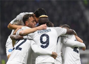 Frankfurt - Neapel 0-2: die Zeugnisse des Spiels. Osimhen unermüdlich