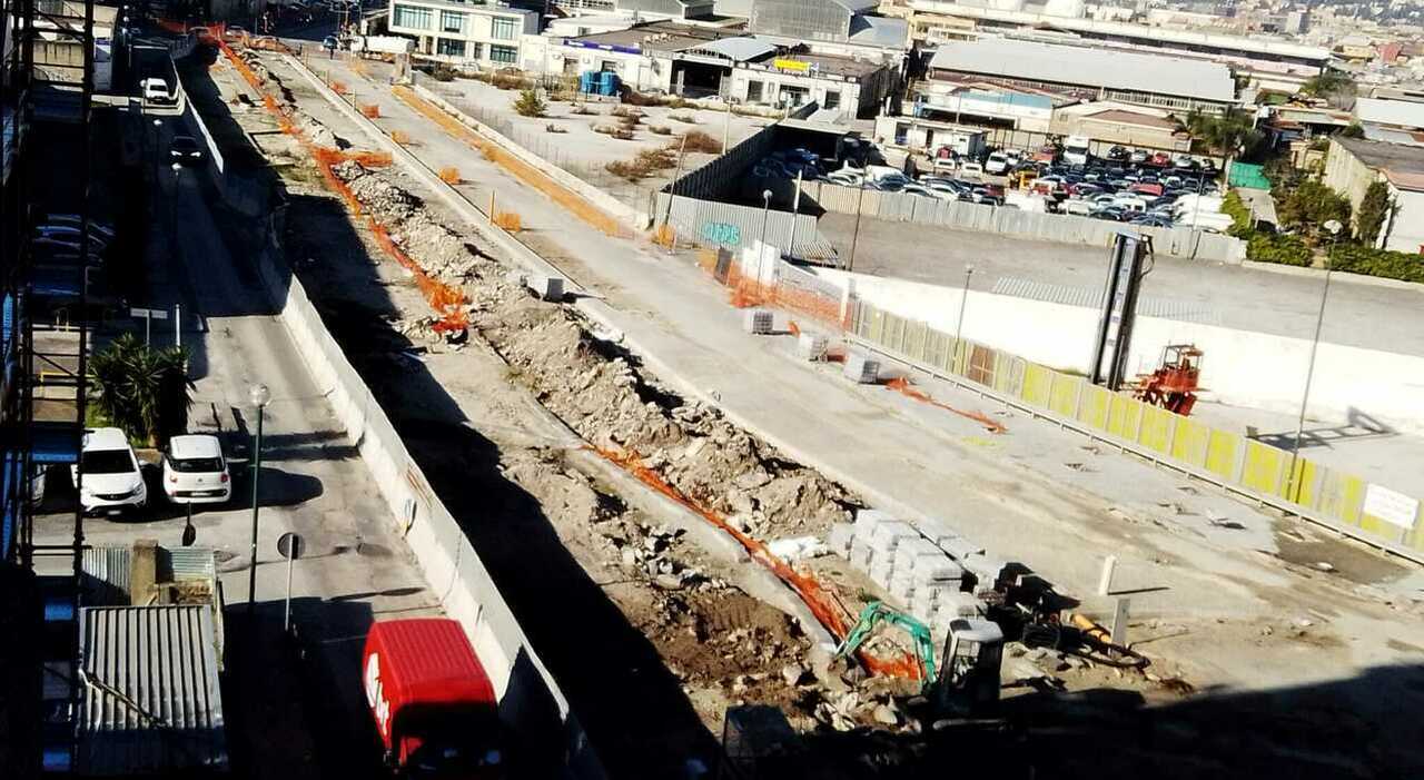 Cantiere in via Repubbliche Marinare a Napoli