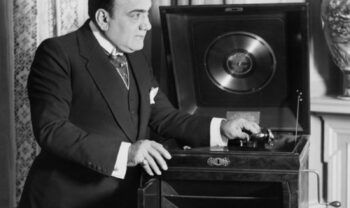 Das Enrico Caruso Museum wird in Neapel eröffnet, wo und woraus es besteht