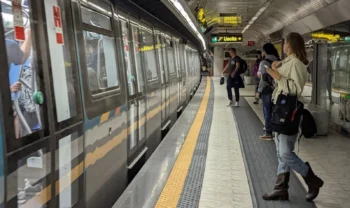 Metro Line 1, controllers strengthened and turnstiles blocked