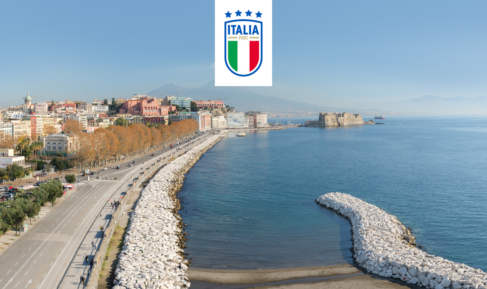 Lungomare Caracciolo hosts the Italian national team