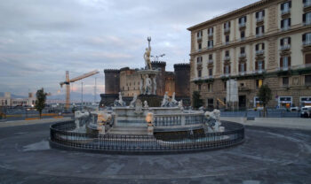 Piazza Municipio reopens in May: away the construction sites
