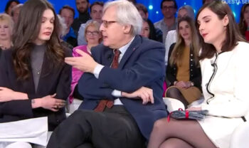 Витторио Сгарби, вульгарная и сексистская шутка о Доменике В: видео