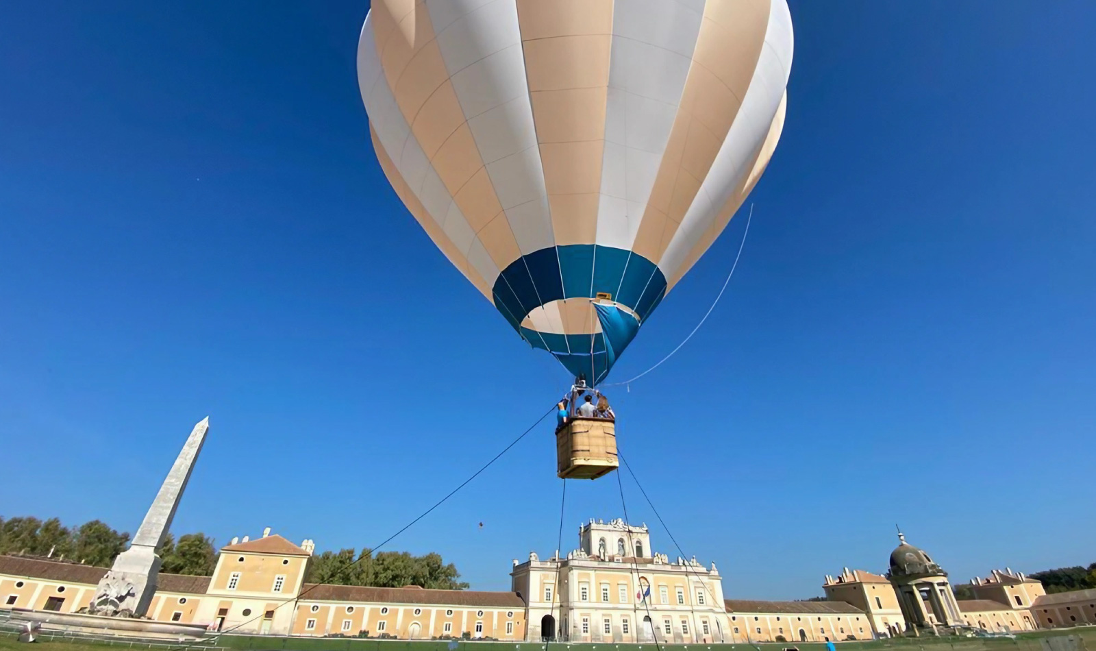 vuelos-en-globo-aerostático-carditello