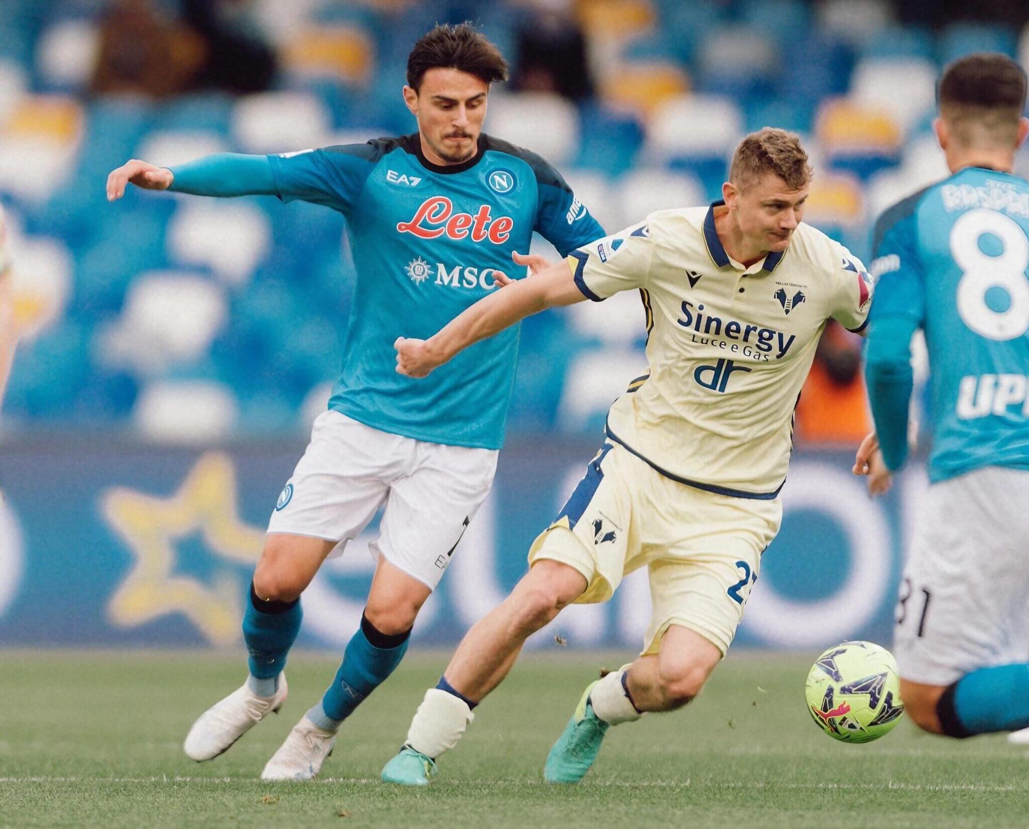 Elmas, footballeur du SSC Napoli, en action