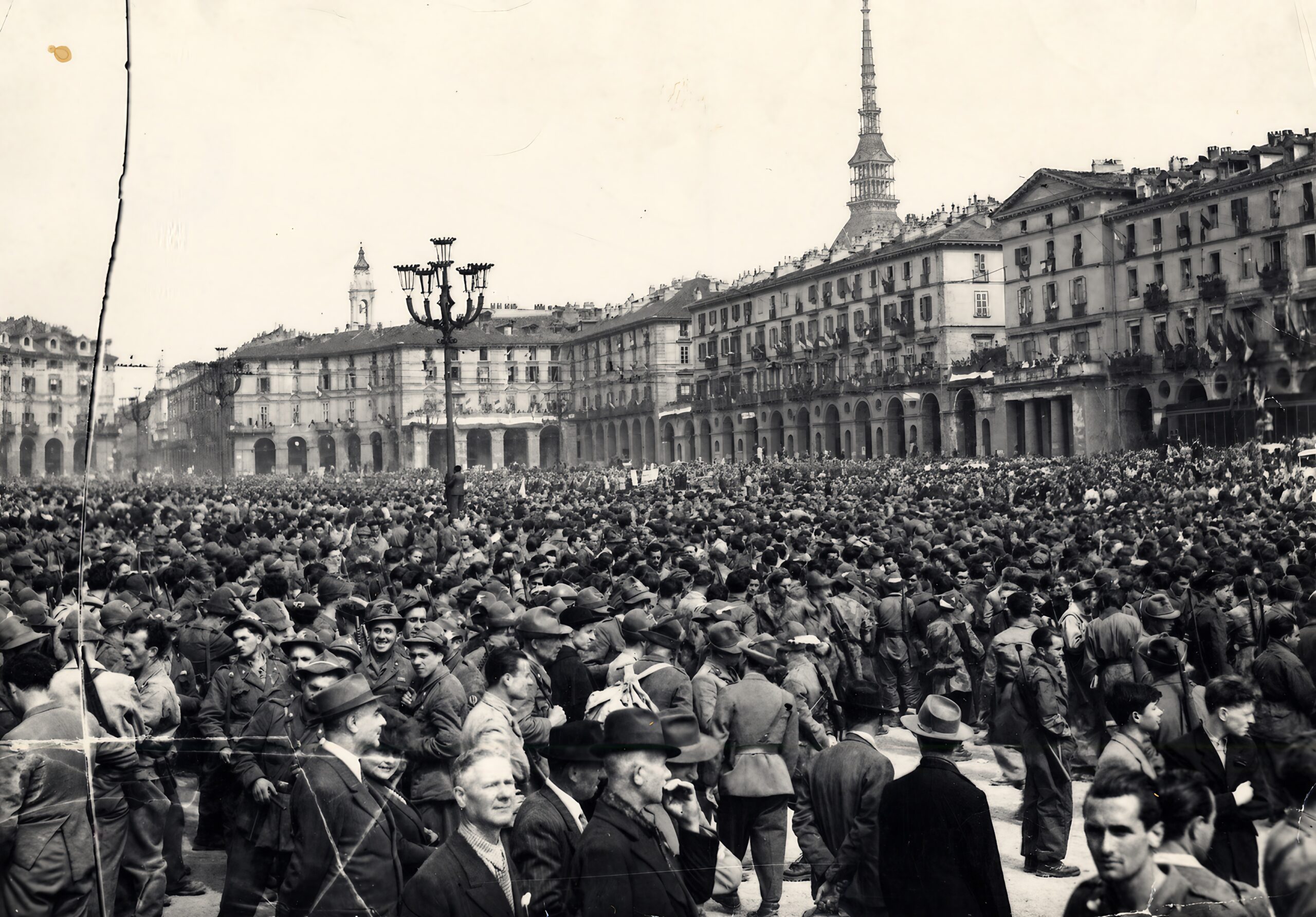 6 de mayo de 1945 liberación de Turín