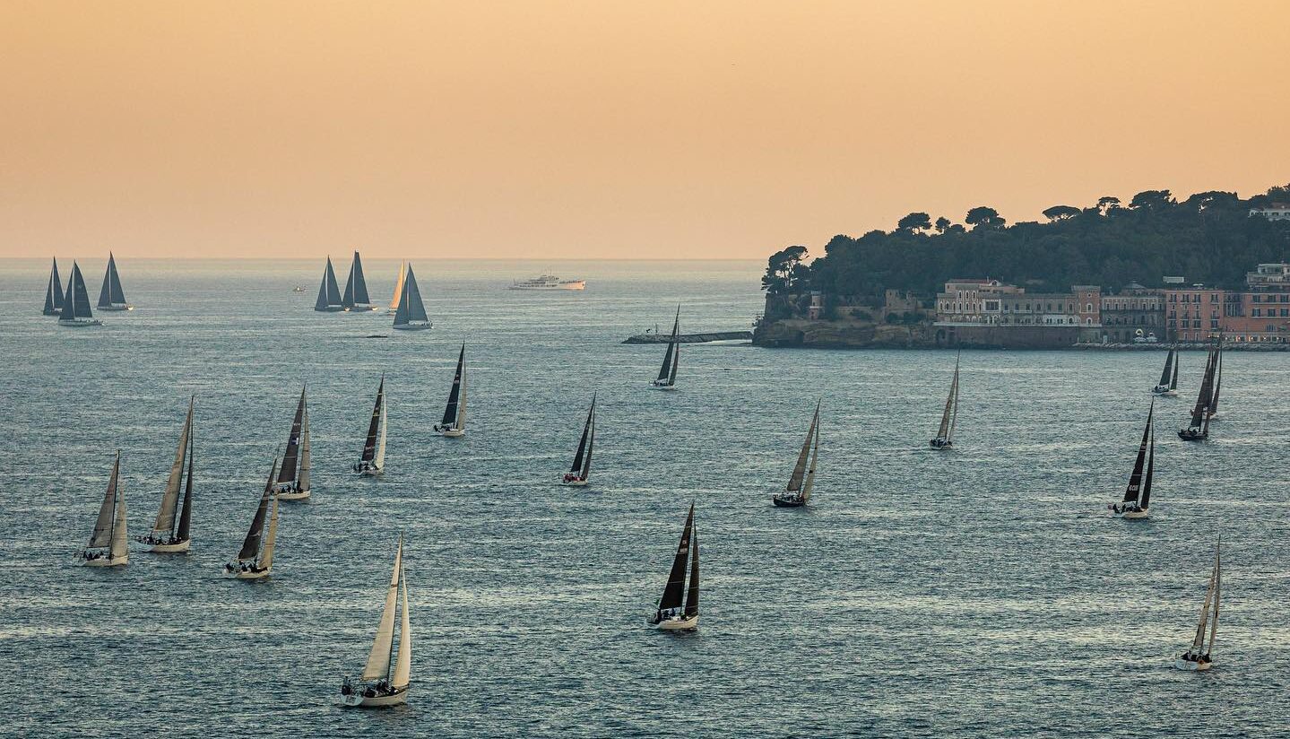 Regata de tres golfo