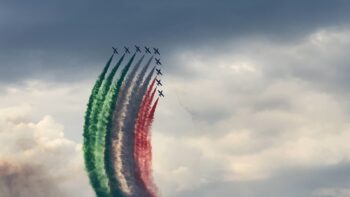 2023 年の共和国記念日、テレビで祝賀行事が見られる場所