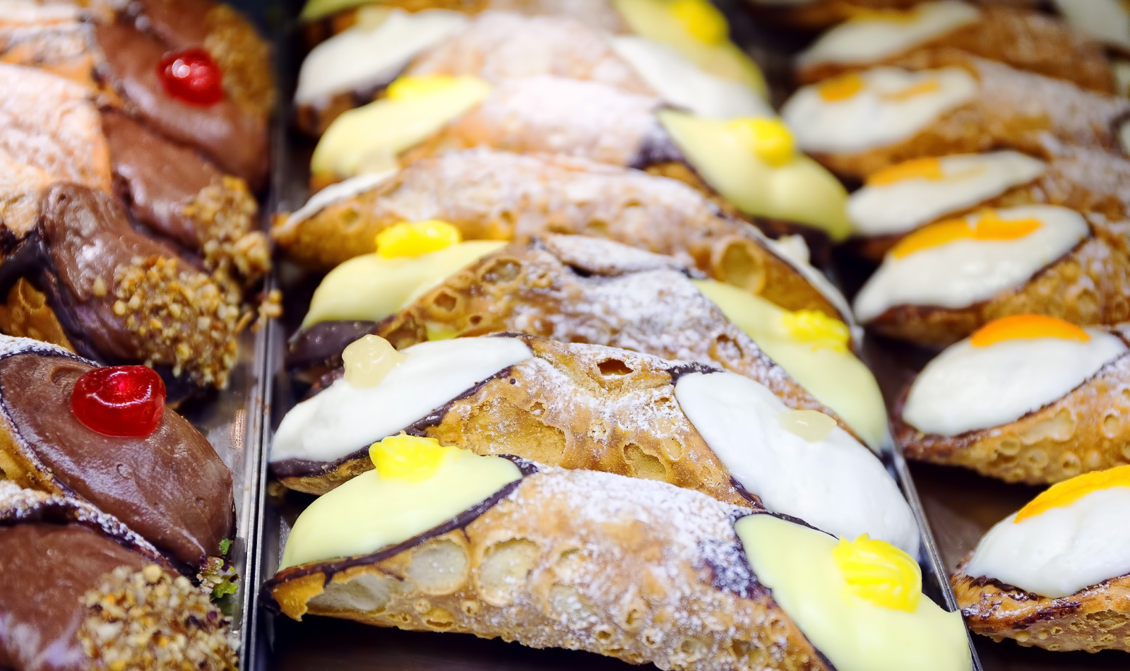 Sicilian cannoli