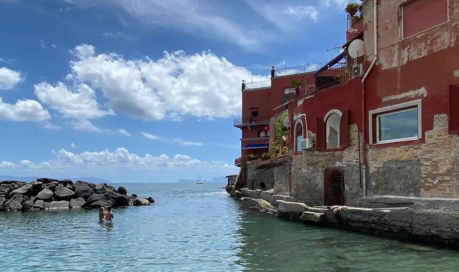 Nuns beach in Naples