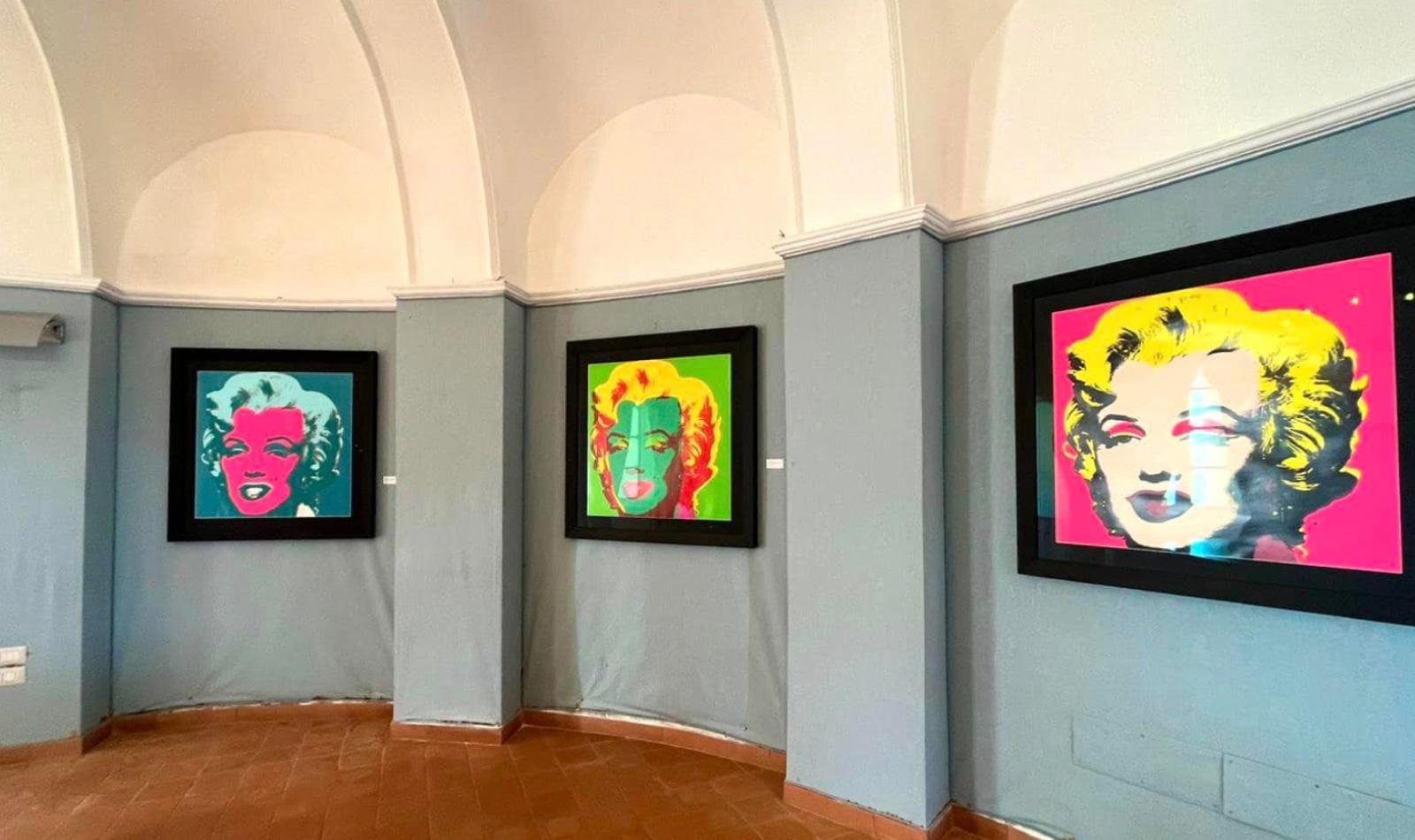 Warhol a Bacoli