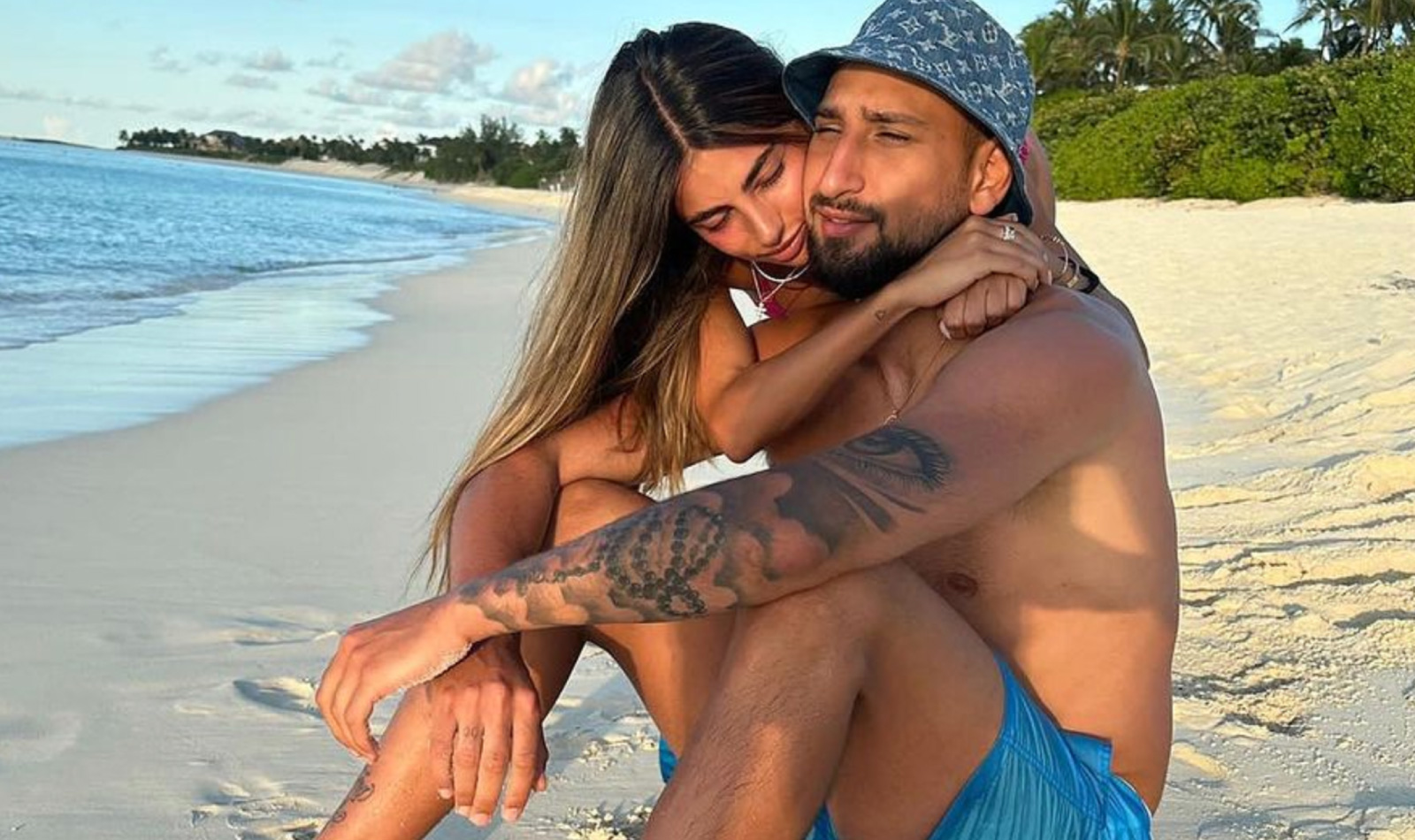 donnarumma e la fidanzata