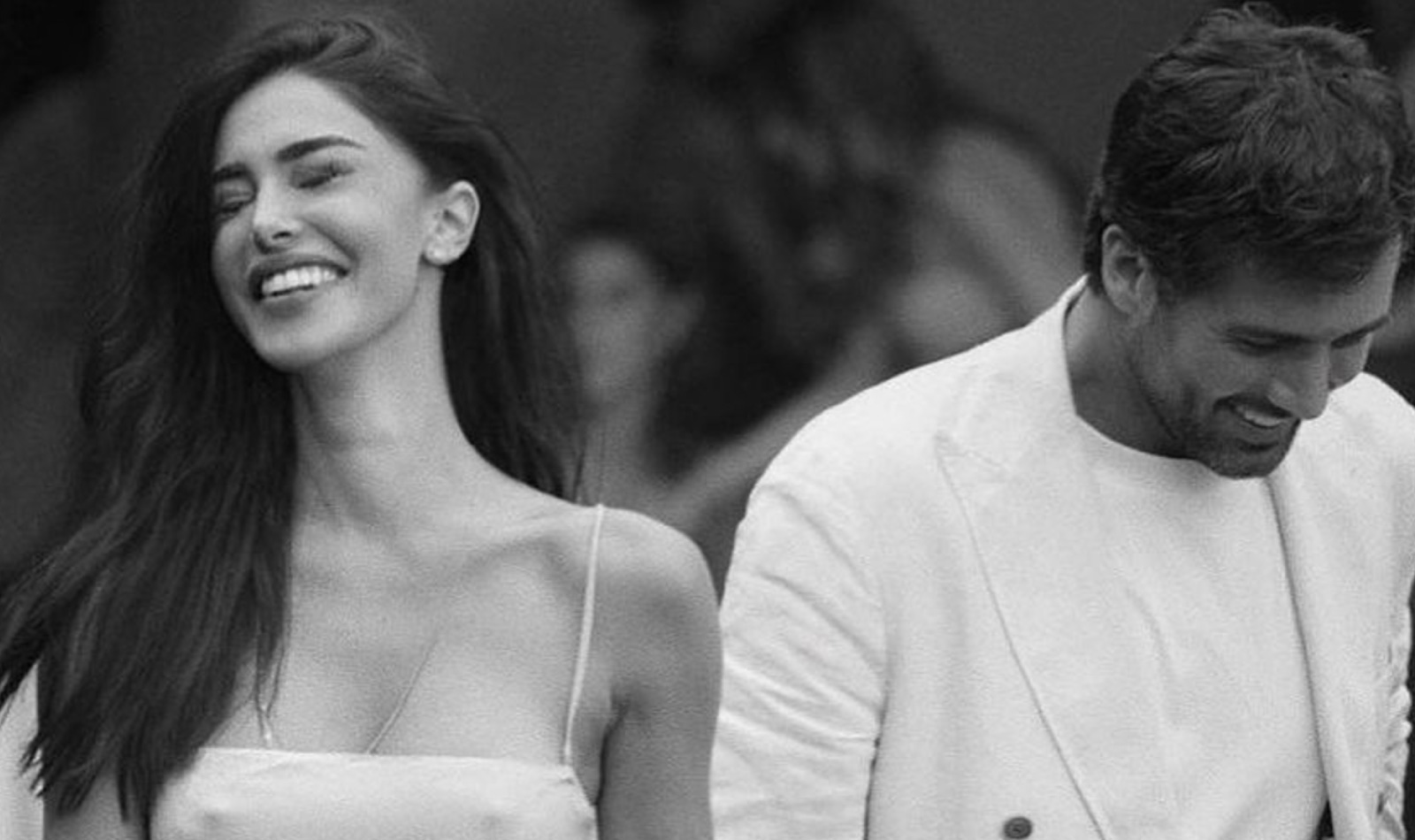 Belen Rodriguez macht die Geschichte mit Elio Lorenzoni offiziell! (Foto)