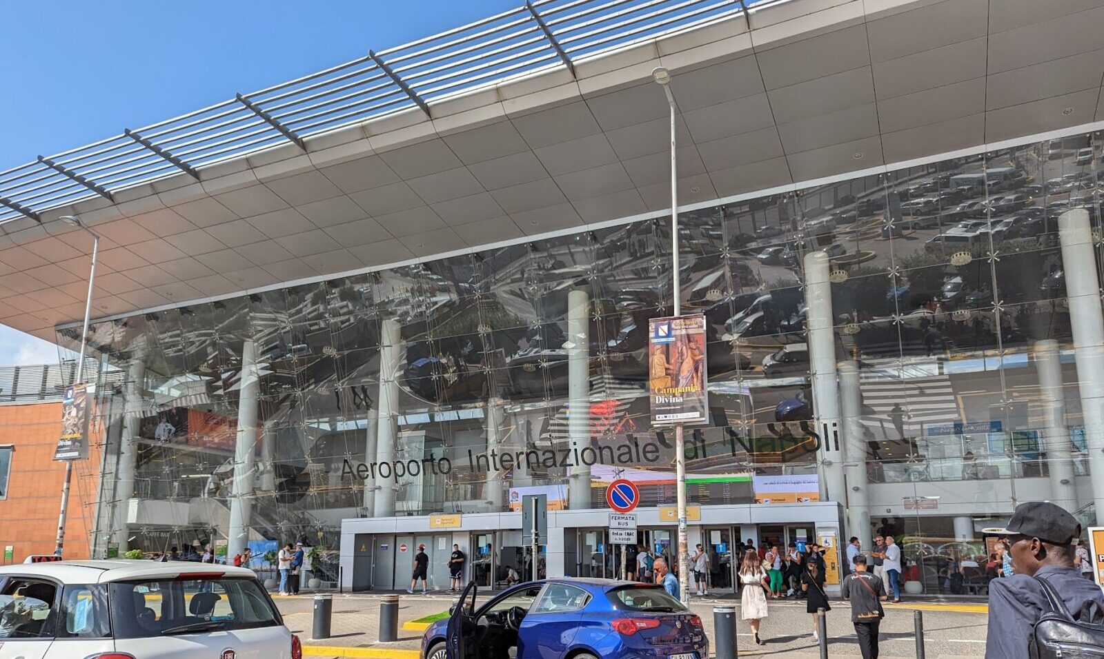 aéroport capodichino de naples