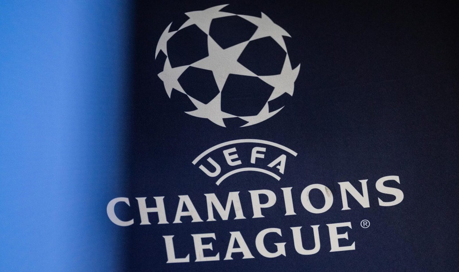 logo uefa champions league