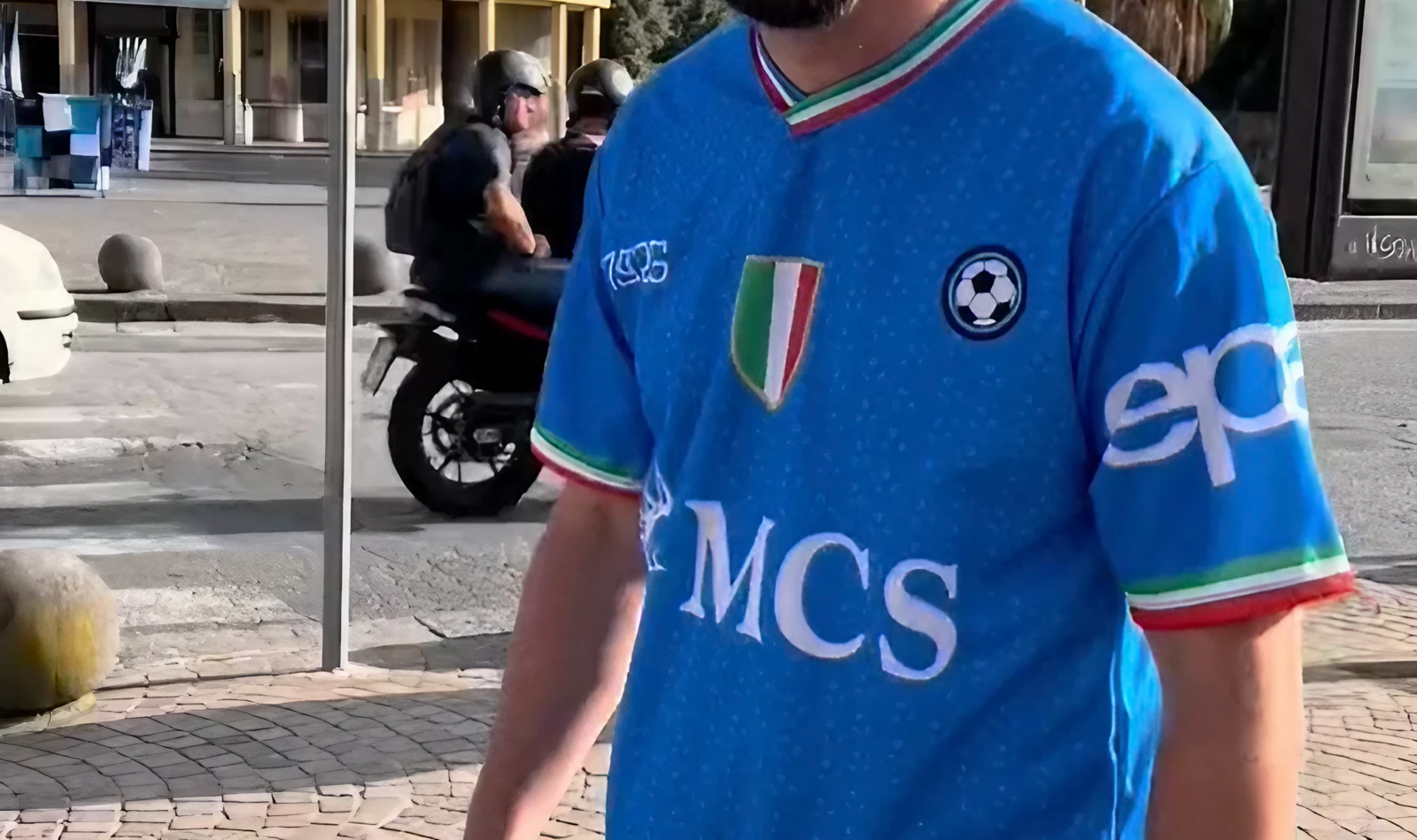 Fake Napoli shirt