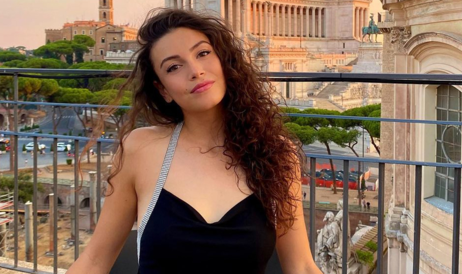 Angelica Baraldi: altezza, peso, chi è, Grande Fratello, Instagram