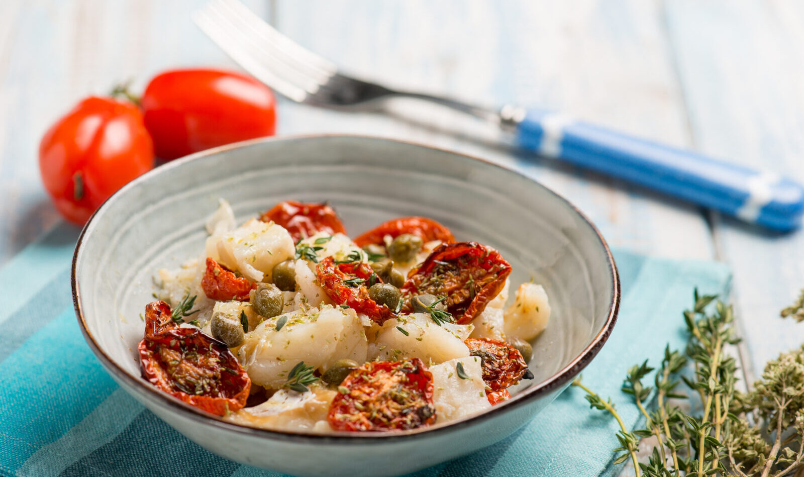 salade de cabillaud tomates séchées et câpres