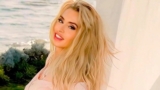 Valeria Marini modifica la foto con Alberto Matano (foto)