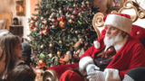 ¡Pueblo navideño en Valle dell'Orso en Torre del Greco con un verdadero Papá Noel!