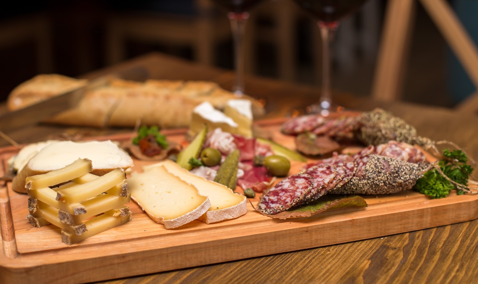 cheeses-and-cured meats