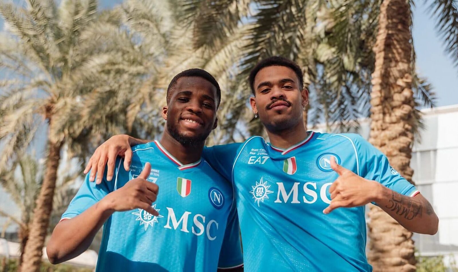 Ngonge e Traorè, jogadores de futebol do SSC Napoli