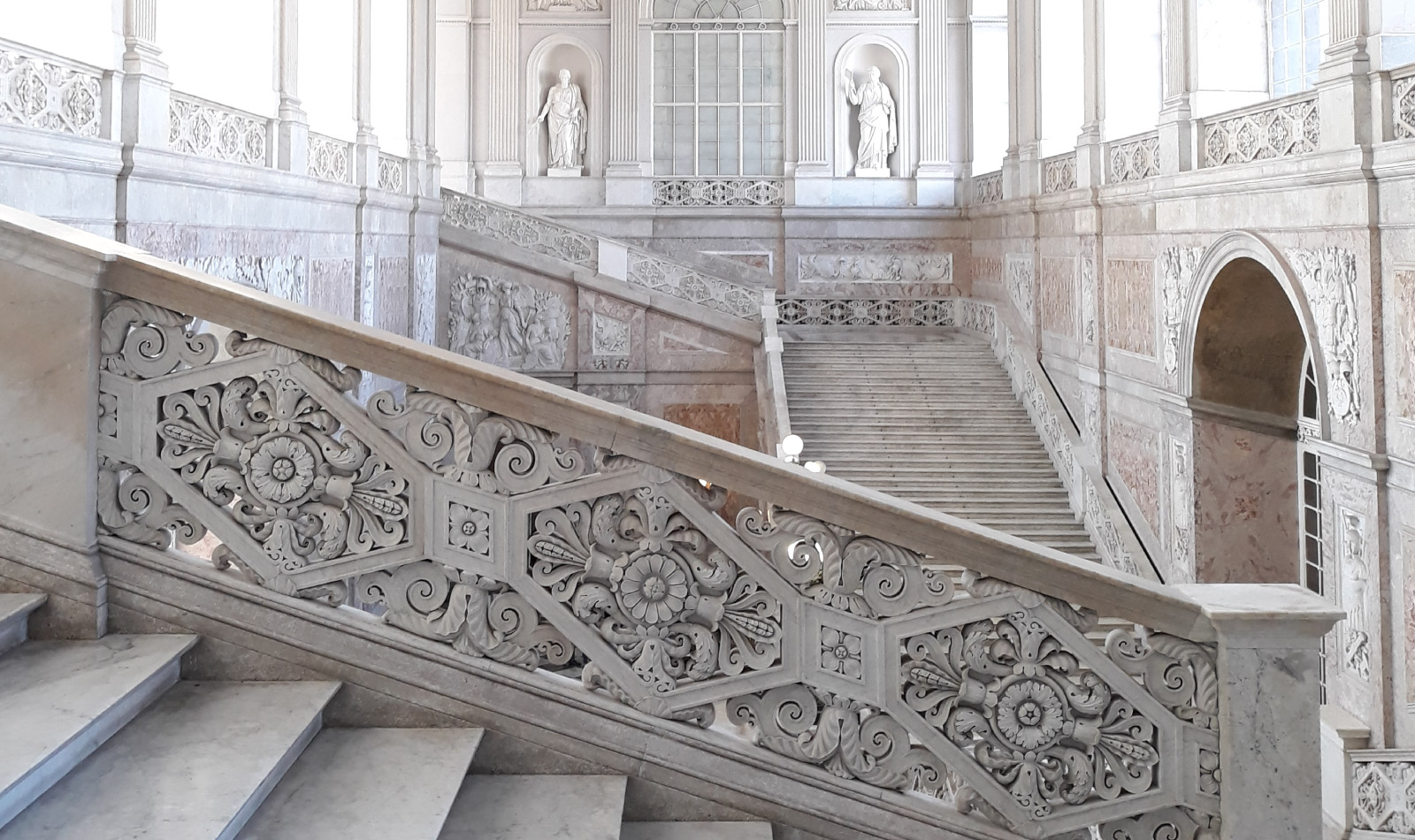 Palazzo Reale di Napoli, fonte palazzorealedinapoli.org