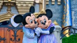 Carnevale a Casalnuovo con carri, sfilate e personaggi Disney