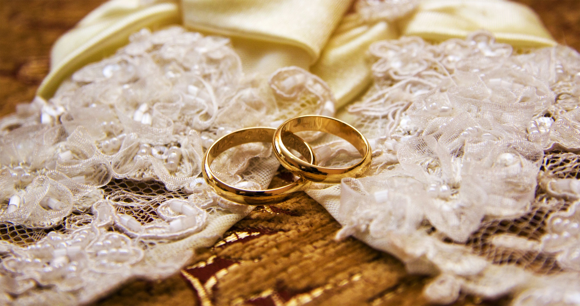 wedding rings