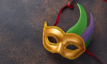 Fondo de Mardi Gras con máscara de carnaval