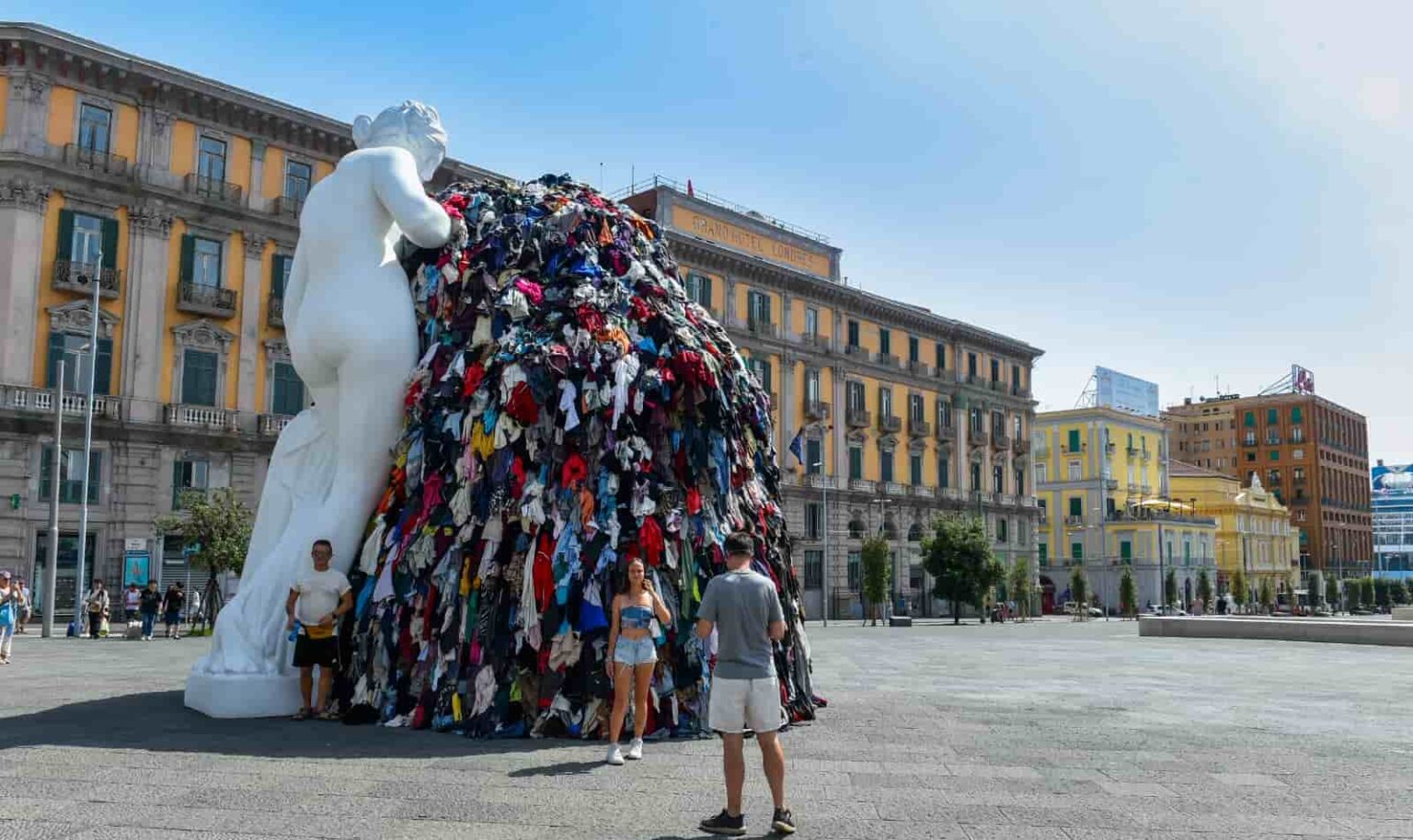 Nueva Venus de los harapos en Nápoles. Significado y hasta cuando se ...