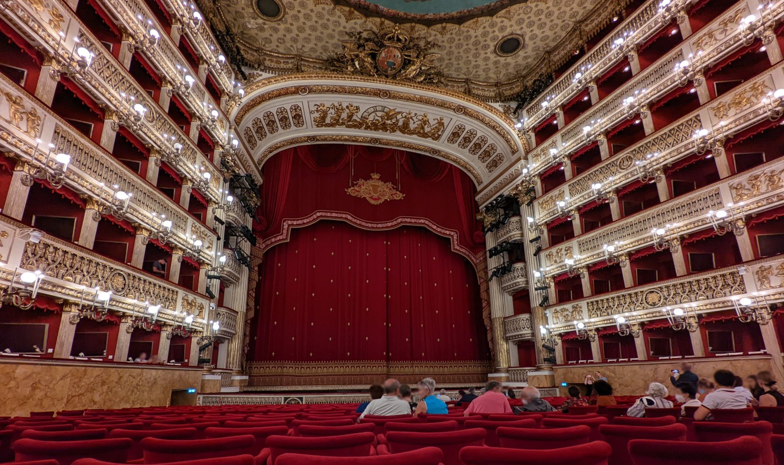 Interno del Teatro San Carlo