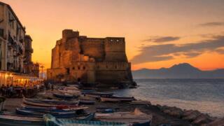 Castel dell’Ovo: la leggenda della sirena Partenope e l’uovo magico di Virgilio