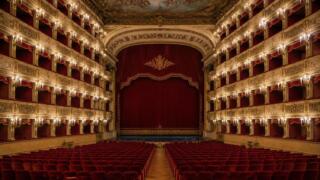 Adriana Lecouvreur al Teatro San Carlo: dopo 10 anni l’opera di Cilea torna al Massimo napoletano