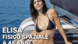 Elisa a 48 anni mostra un fisico spaziale: tartaruga addominale in bikini, le foto fanno impazzire i fan