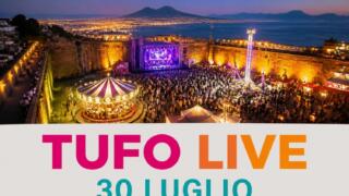 TUFO LIVE al Pessoa Luna Park: dibattito su Napoli e De Crescenzo