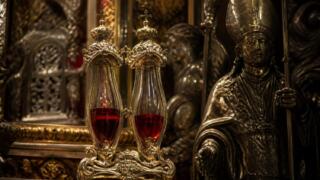 San Gennaro e il miracolo del sangue: scienza o fede?