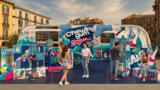 Chewing Gum Day a Napoli, il tour gratuito in Piazza Dante