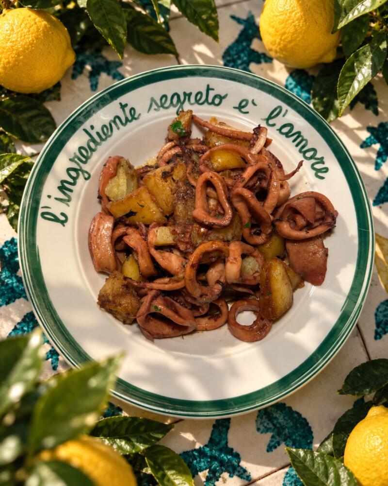 Totani e patate del Moorea Food Club a Maiori